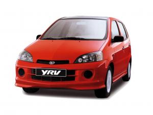 Daihatsu YRV '2000